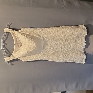 (J12) Formal dress size 8, French vanilla (off white color)